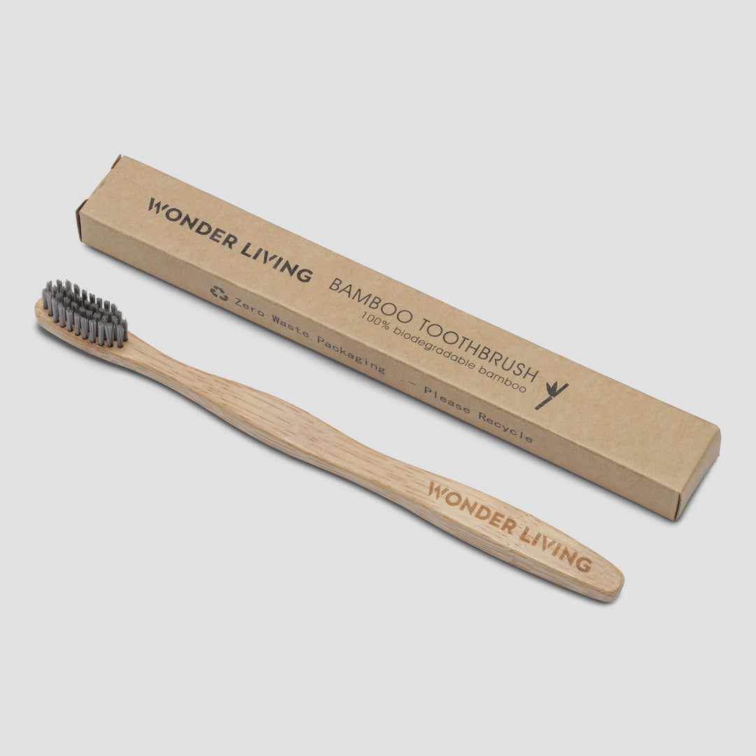 Bambus tandbørste – medium – sort trækul